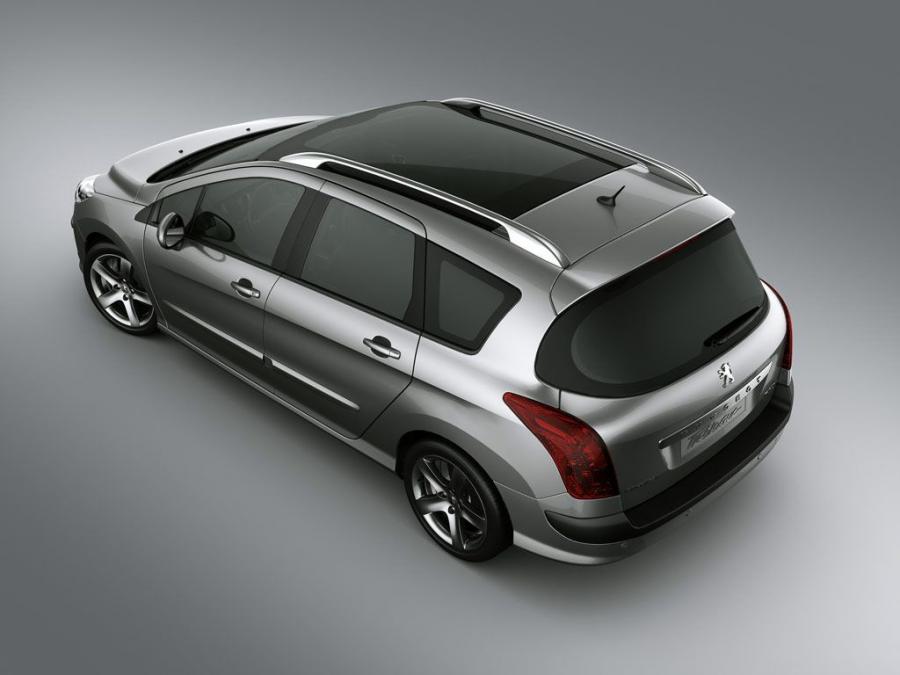  Peugeot 308 SW Prologue Concept 2007 года  (фото 5 из 27)